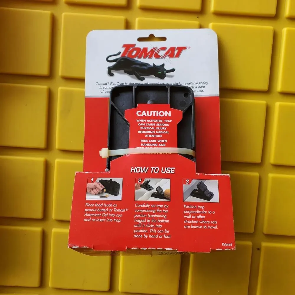 Tomcat Rat Snap Trap 1 Pack Reusable Pest Control Rodent Killer Indoor Outdoor